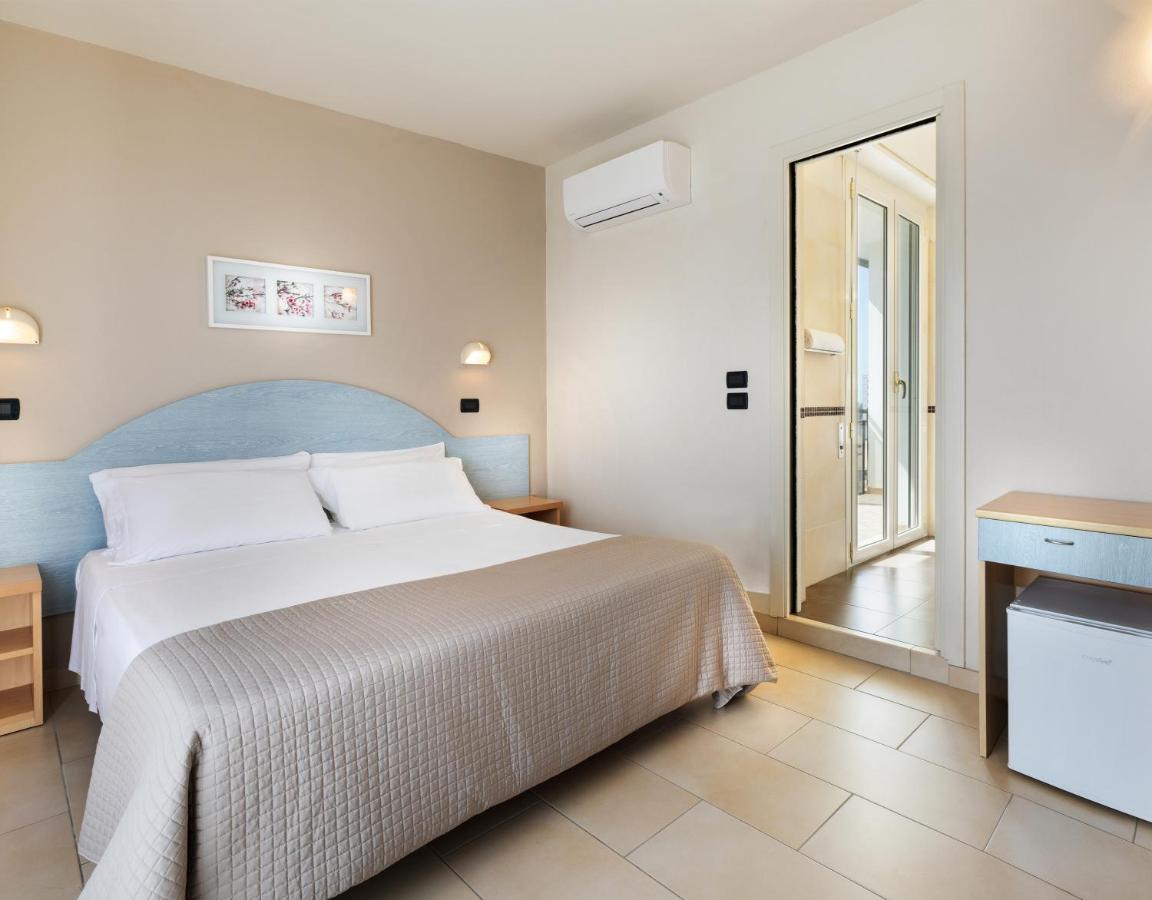 Hotel Constellation Lido Di Savio Dış mekan fotoğraf
