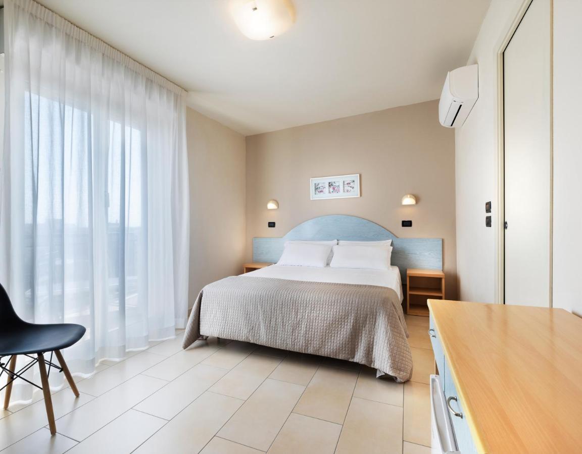 Hotel Constellation Lido Di Savio Dış mekan fotoğraf