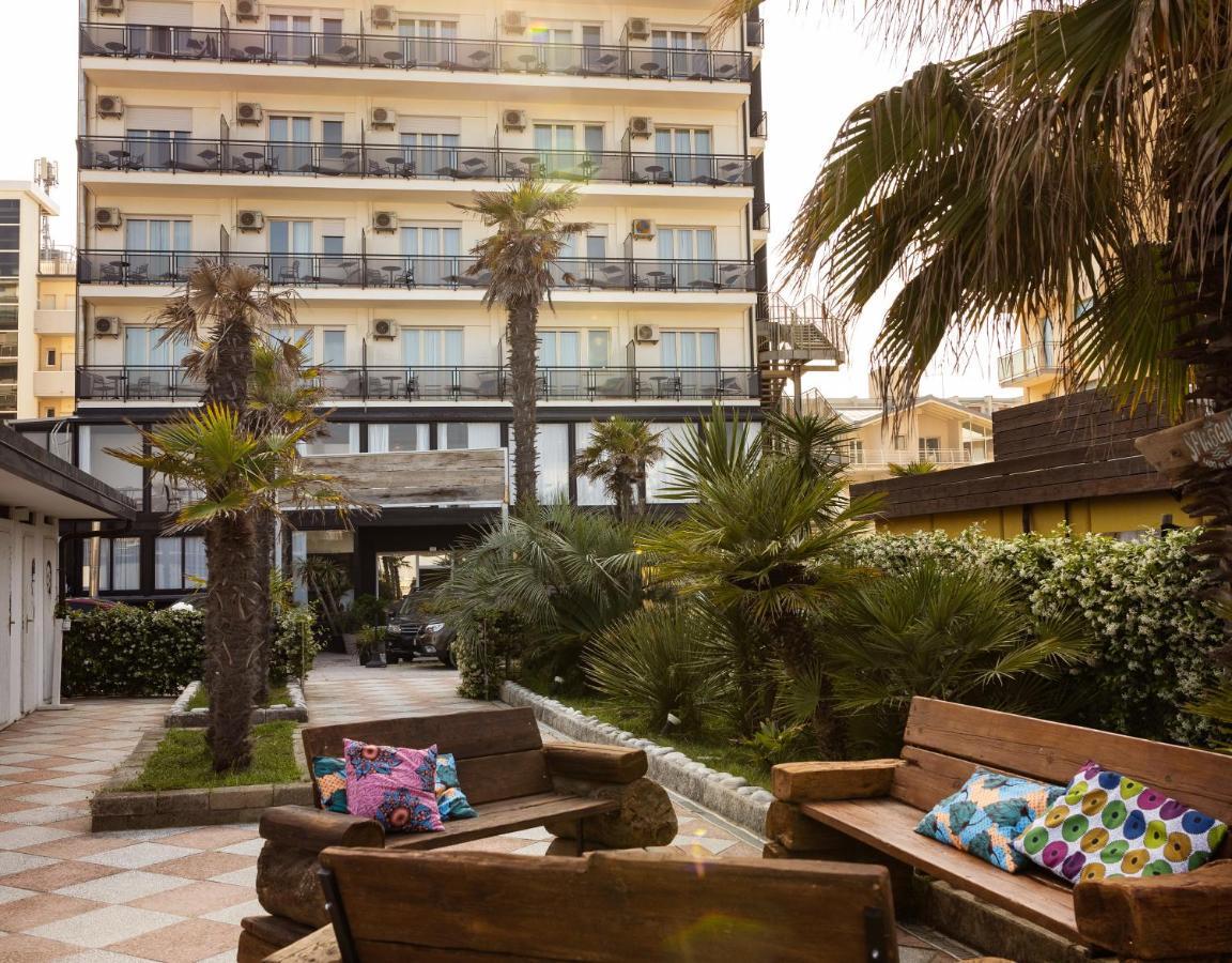 Hotel Constellation Lido Di Savio Dış mekan fotoğraf